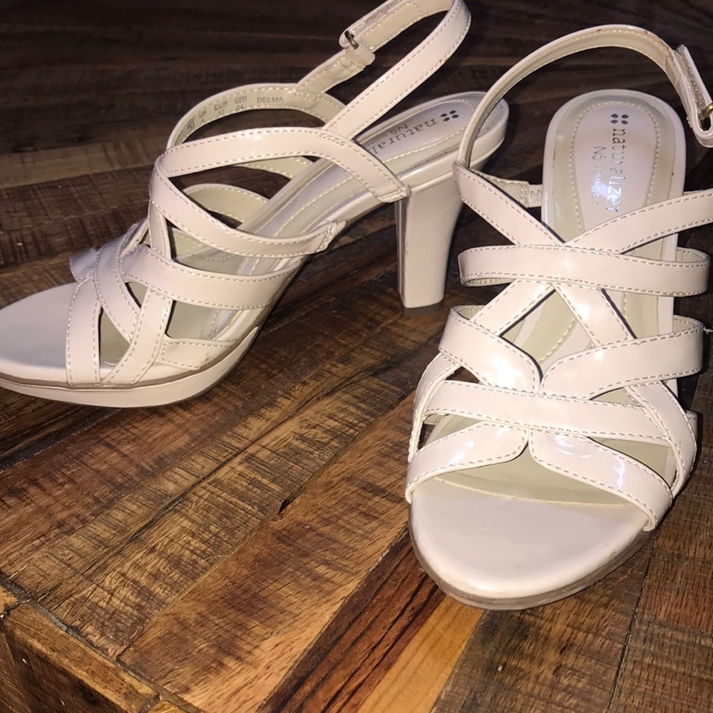 Naturalizer N5 Comfort heels